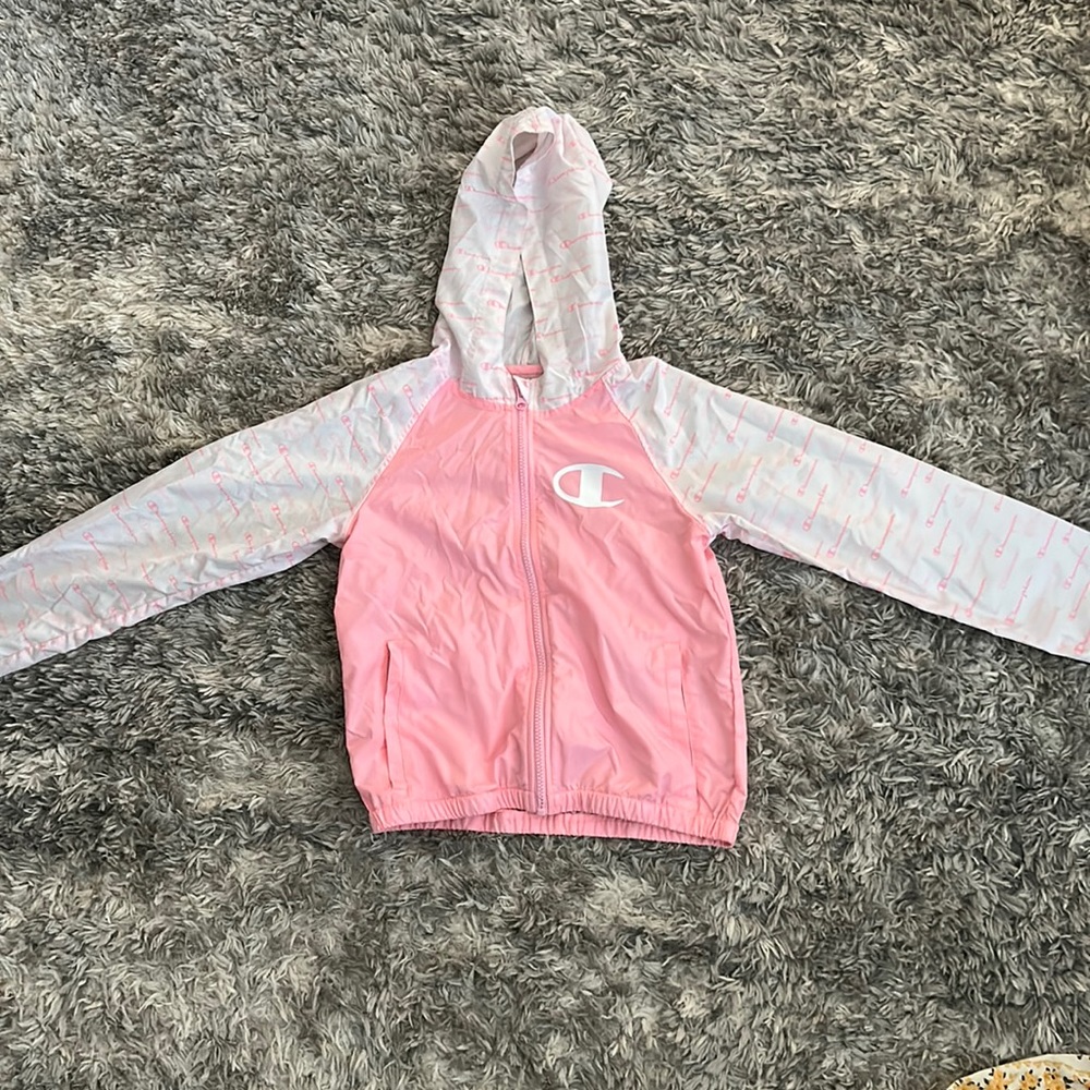 Girls champion joggers jacket size M.  Windbreaker style light pink  and white!